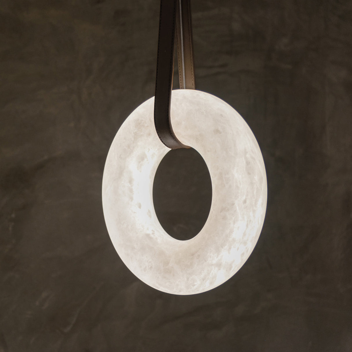 Oslo Pendant Light