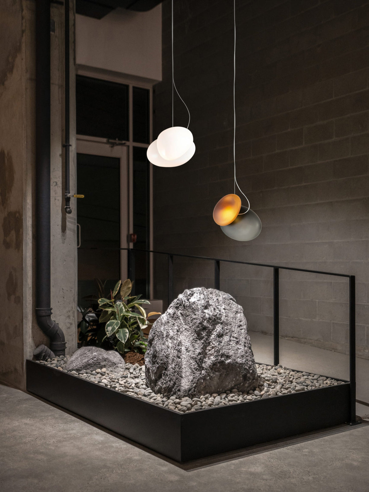 Pebble Pendant Lamp