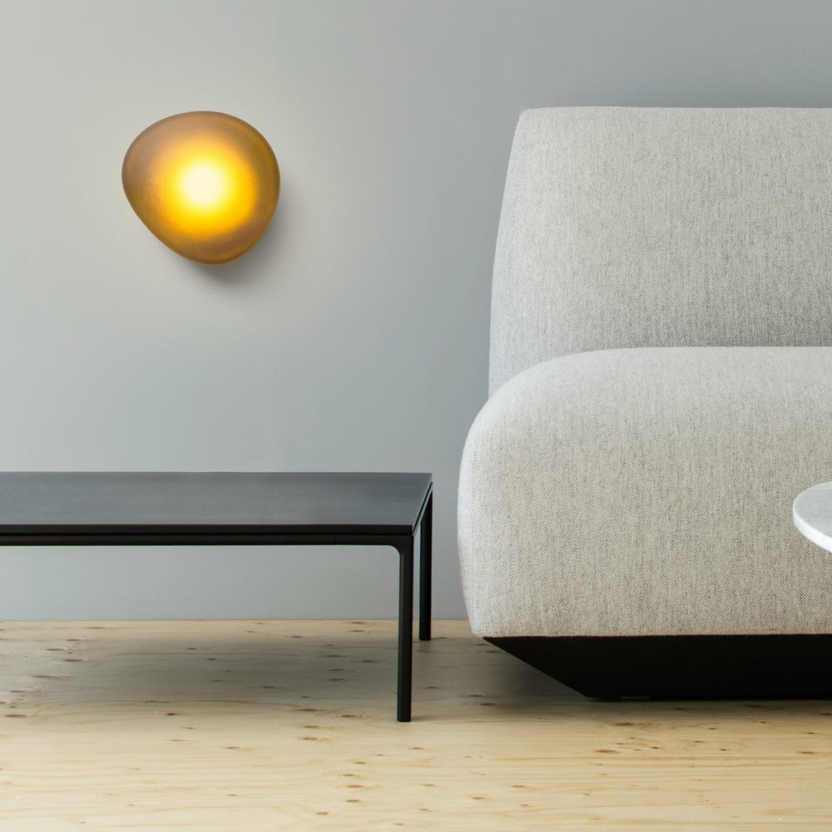 Pebble Wall Lamp