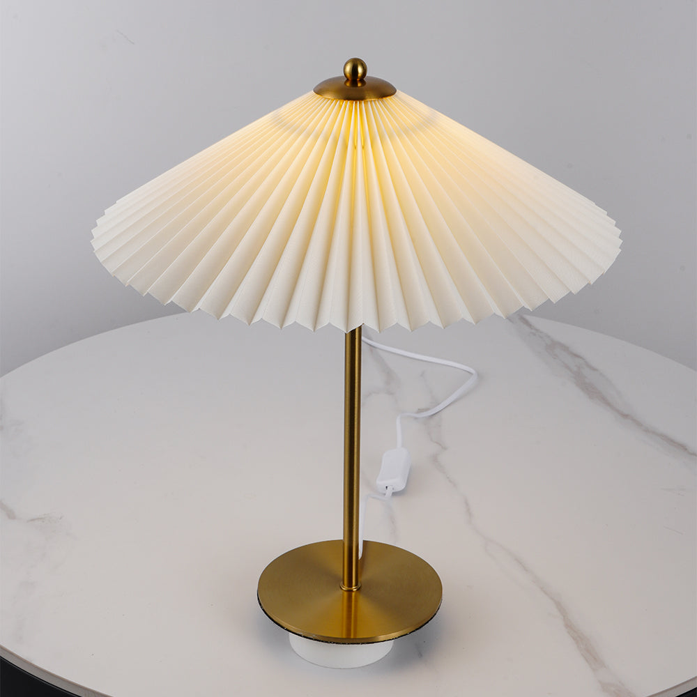 Perla Pleated Table Lamp