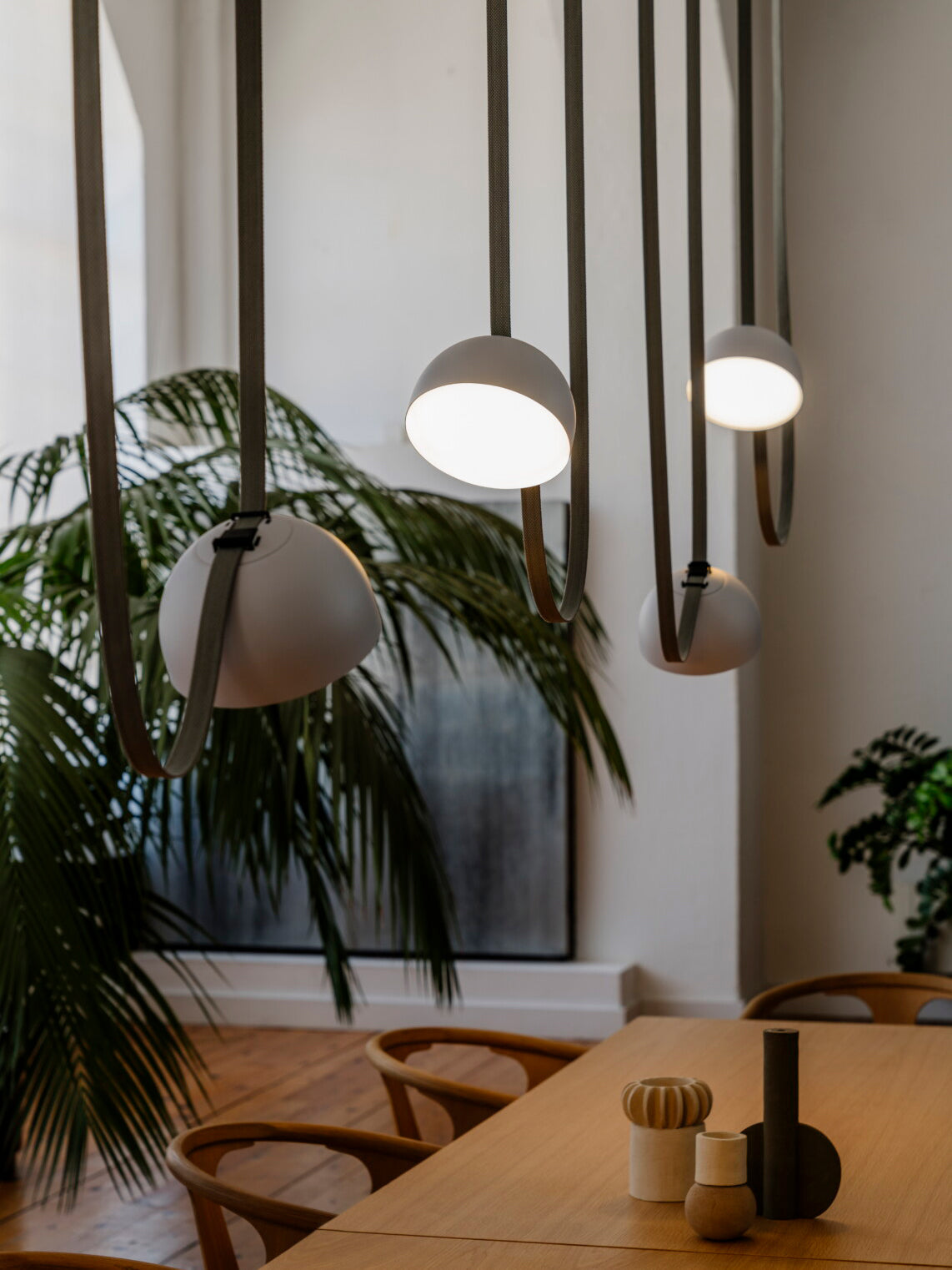 Plusminus Semispheres Pendant Light
