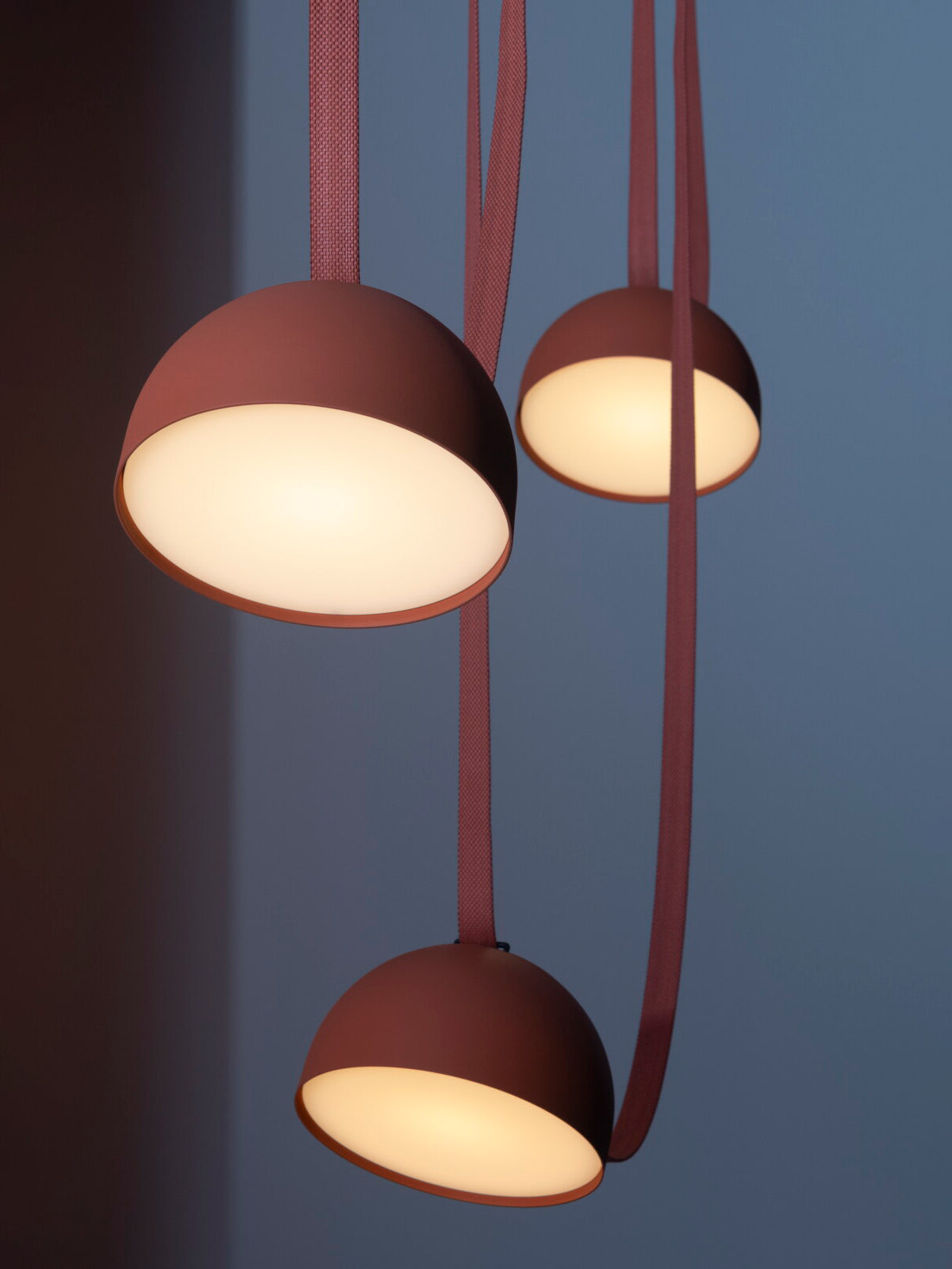 Plusminus Semispheres Pendant Light