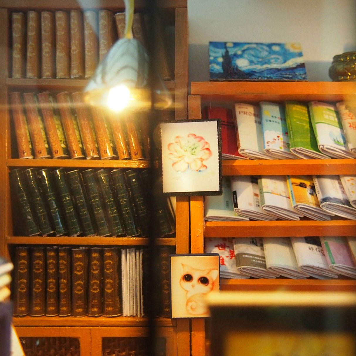 Miniature Dollhouse Kit, Book Store