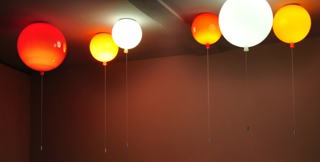 Balloon ceiling lamp