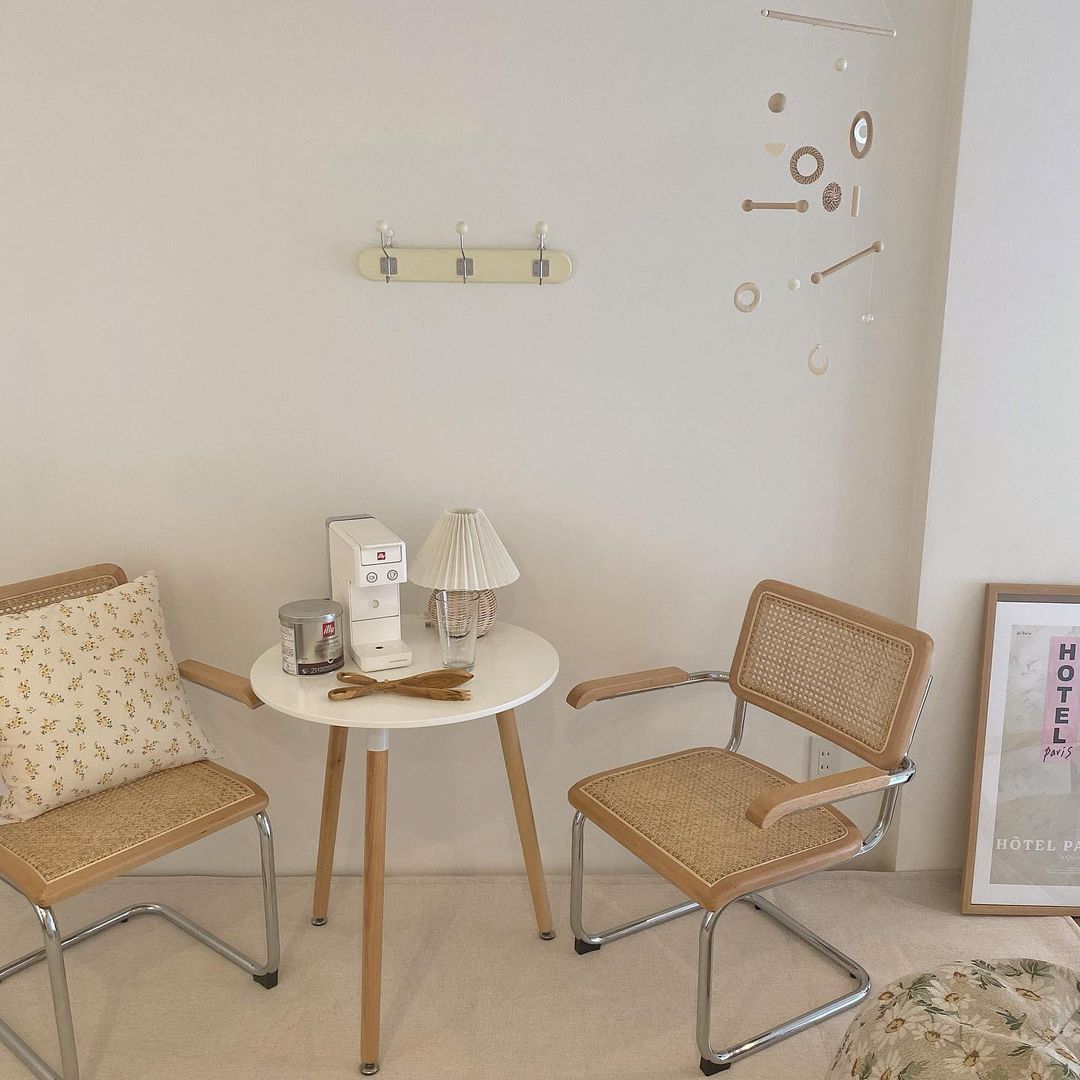 Rattan Pleated Table lamp