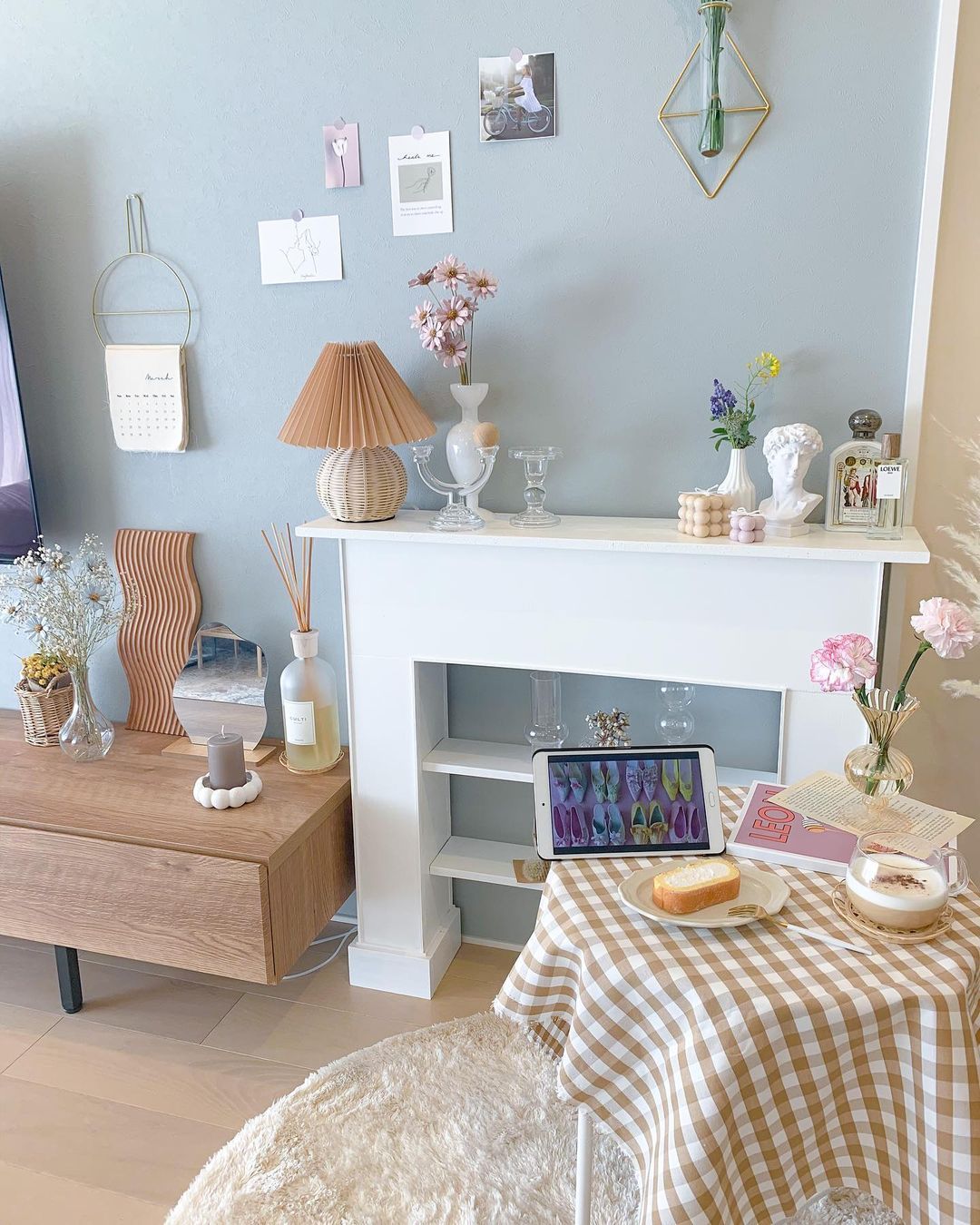 Rattan Pleated Table lamp