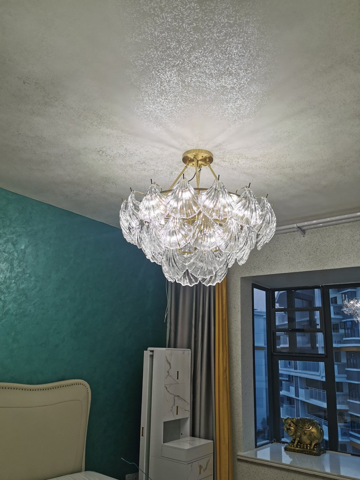 Ribbed Shell Ceiling light