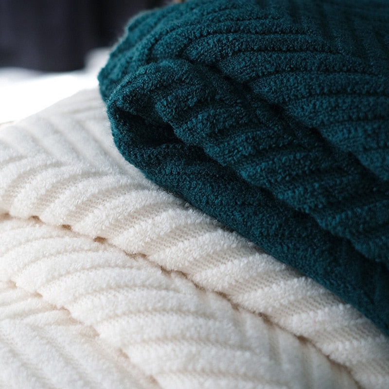 Zig-Zag Throw Blanket Dark Academia
