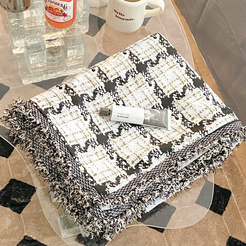 Grid Striped Tassels Bedding Set