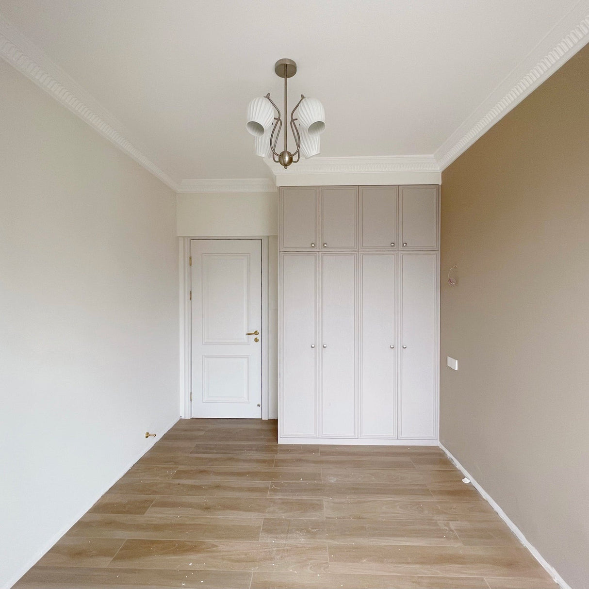 Ceramic Ribbed Chandelier