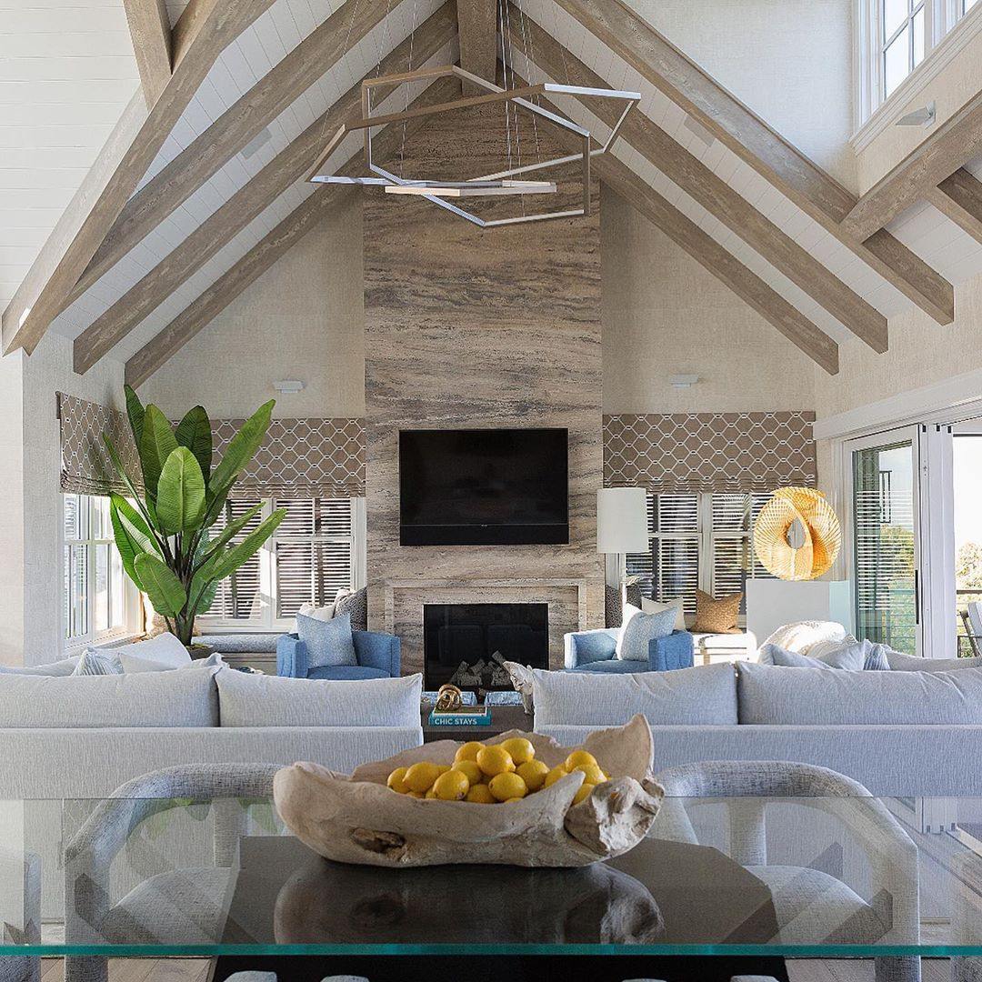 Silver Vesanto Chandelier