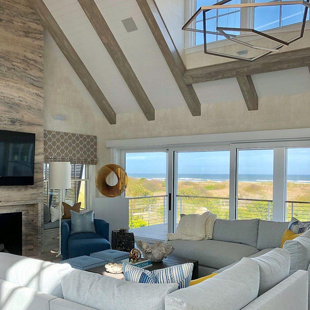 Silver Vesanto Chandelier