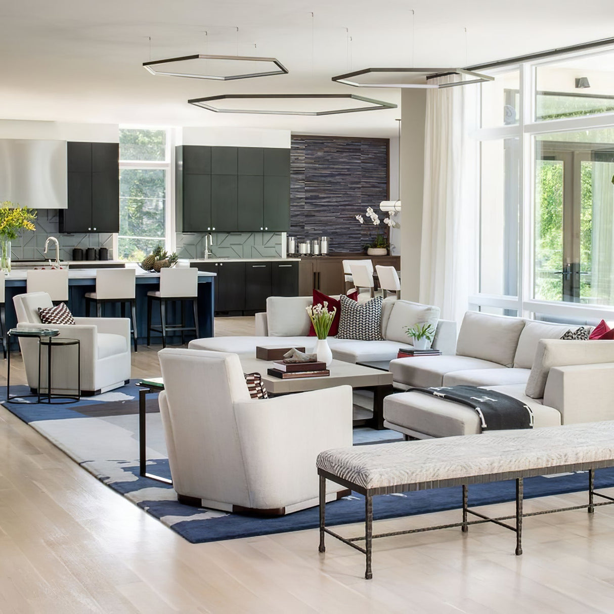 Silver Vesanto Chandelier