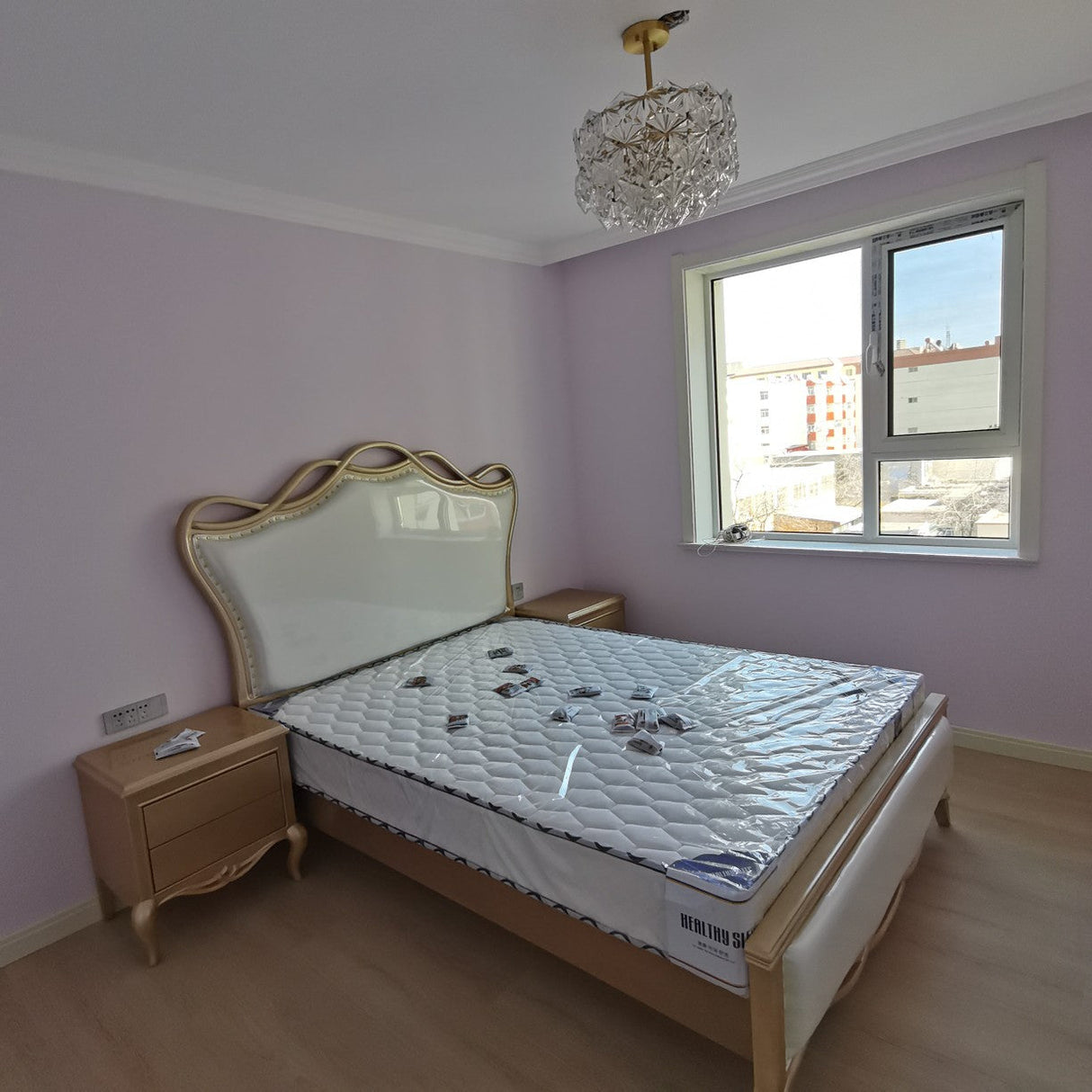 Snowflake Glass Chandelier