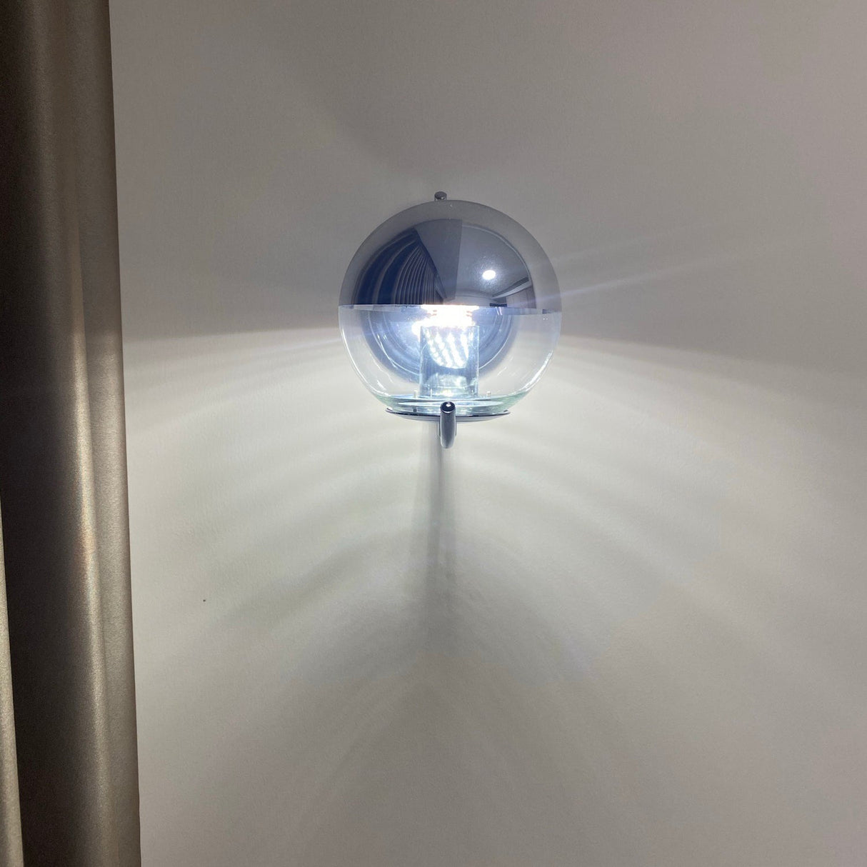 Space Ball Wall Lamp