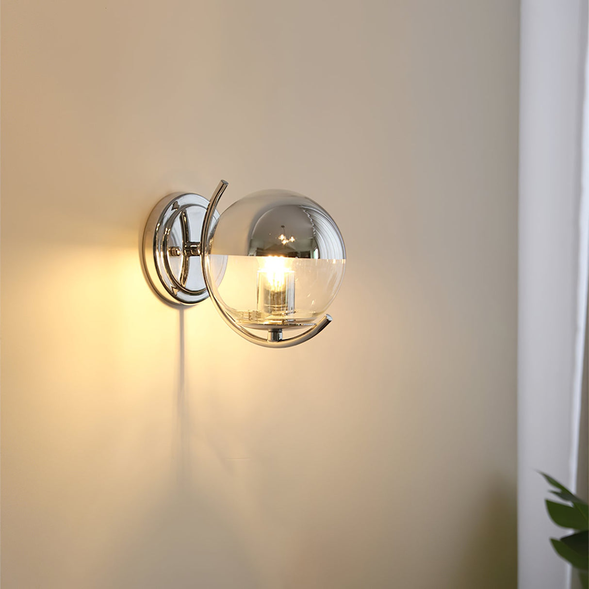 Space Ball Wall Lamp