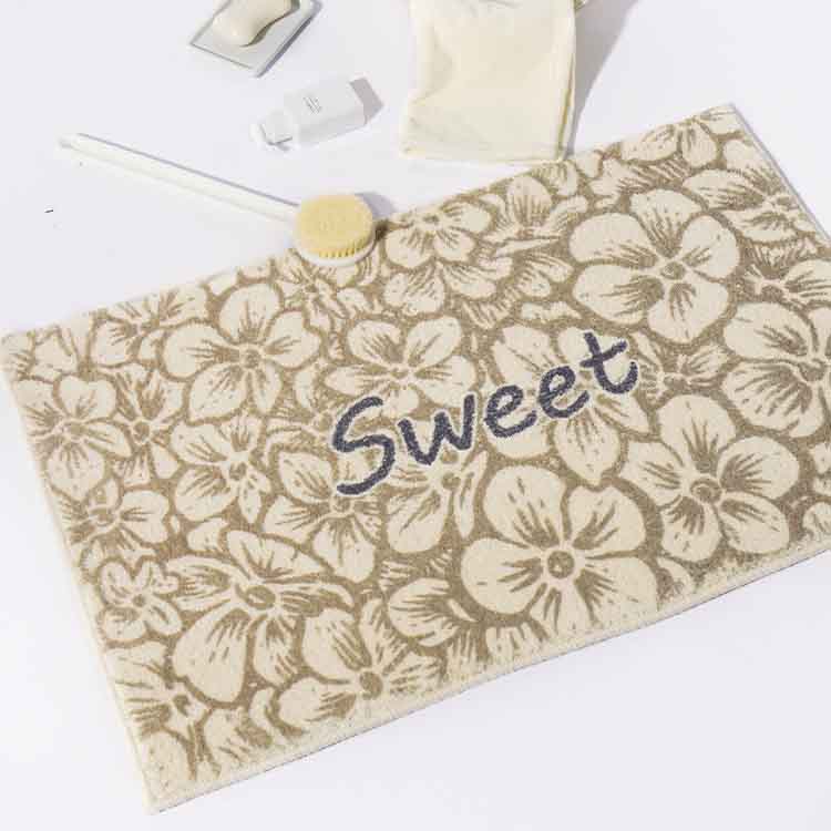 Sweet Cream Flowers Bath Mat