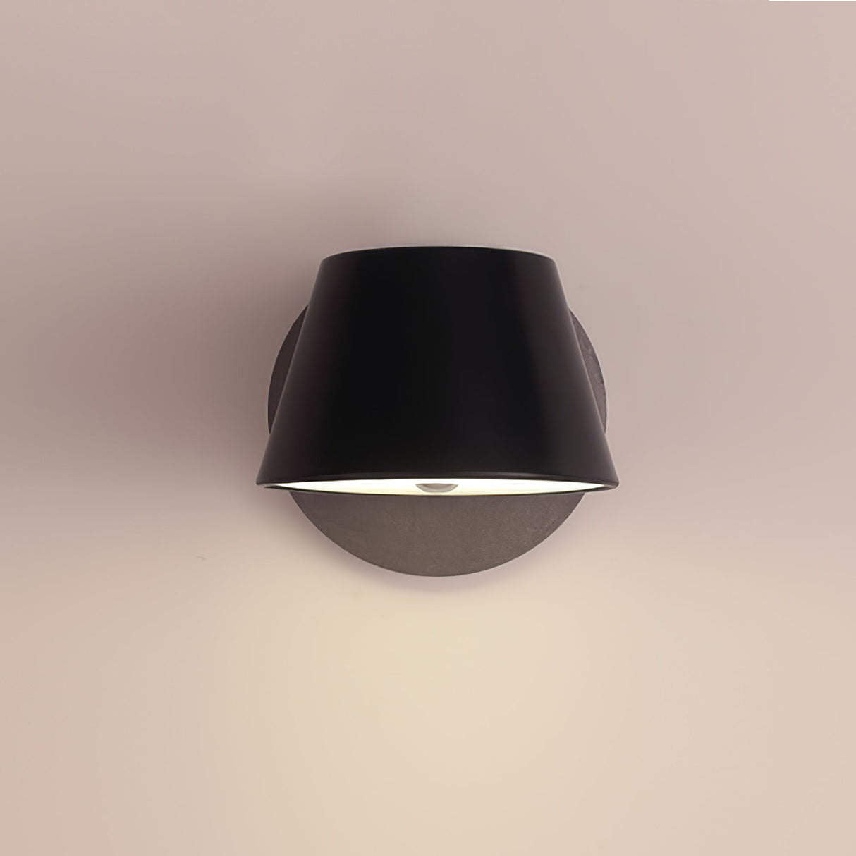 Tam Tam Wall Lamp