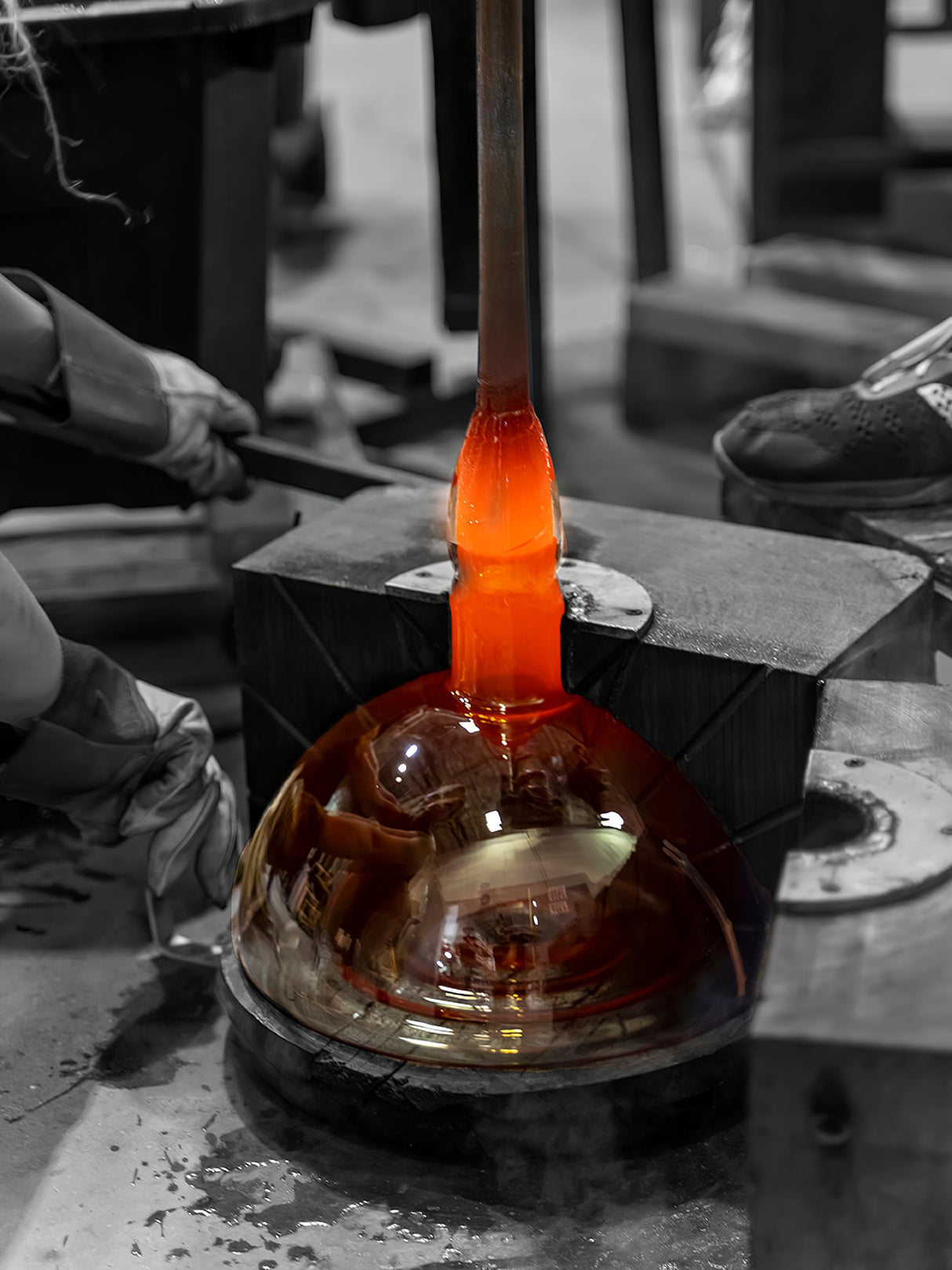 Symbol Pendant Light