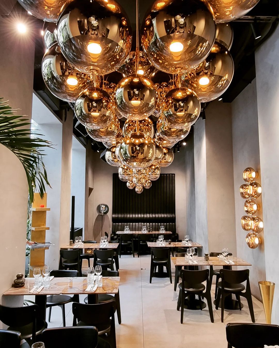 Void Surface Wall Lamp