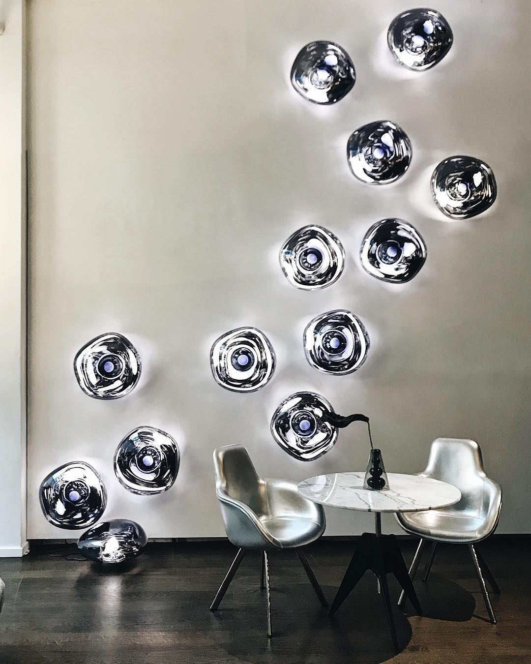 Void Surface Wall Lamp