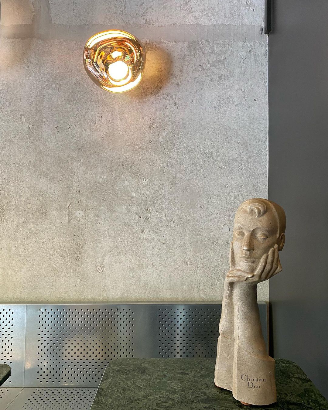 Void Surface Wall Lamp