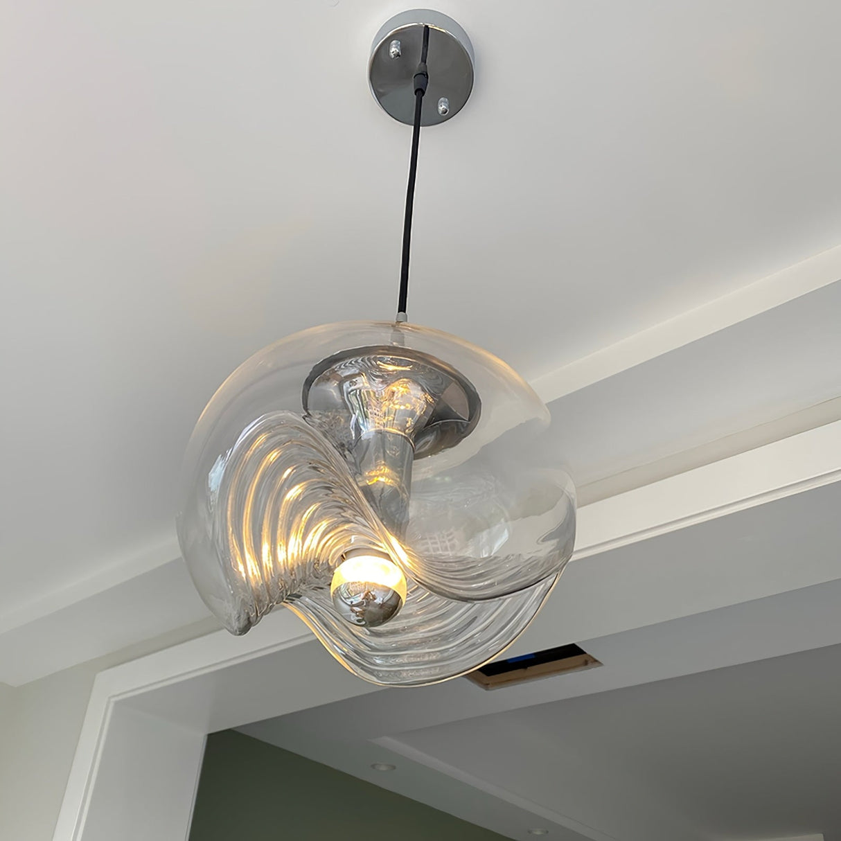 Wave Pendant Light