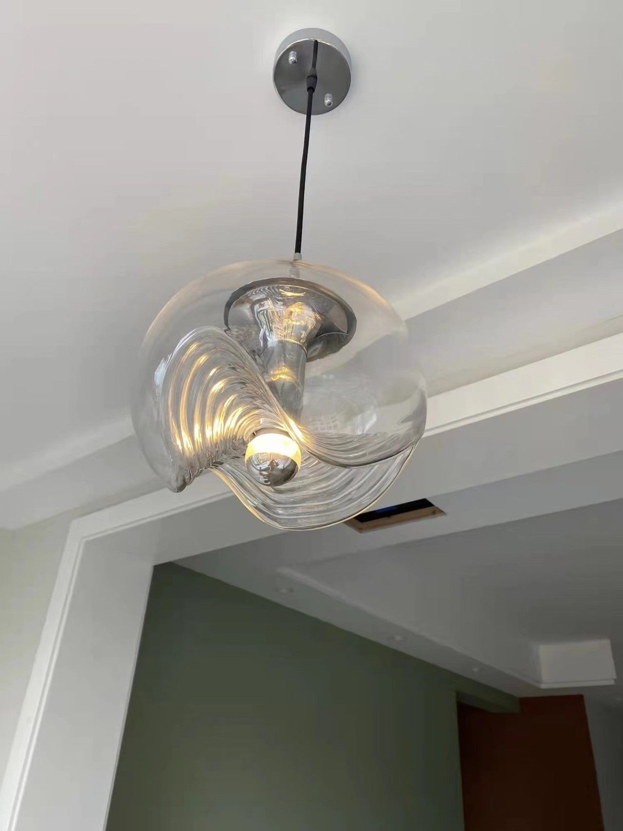 Wave Pendant Light