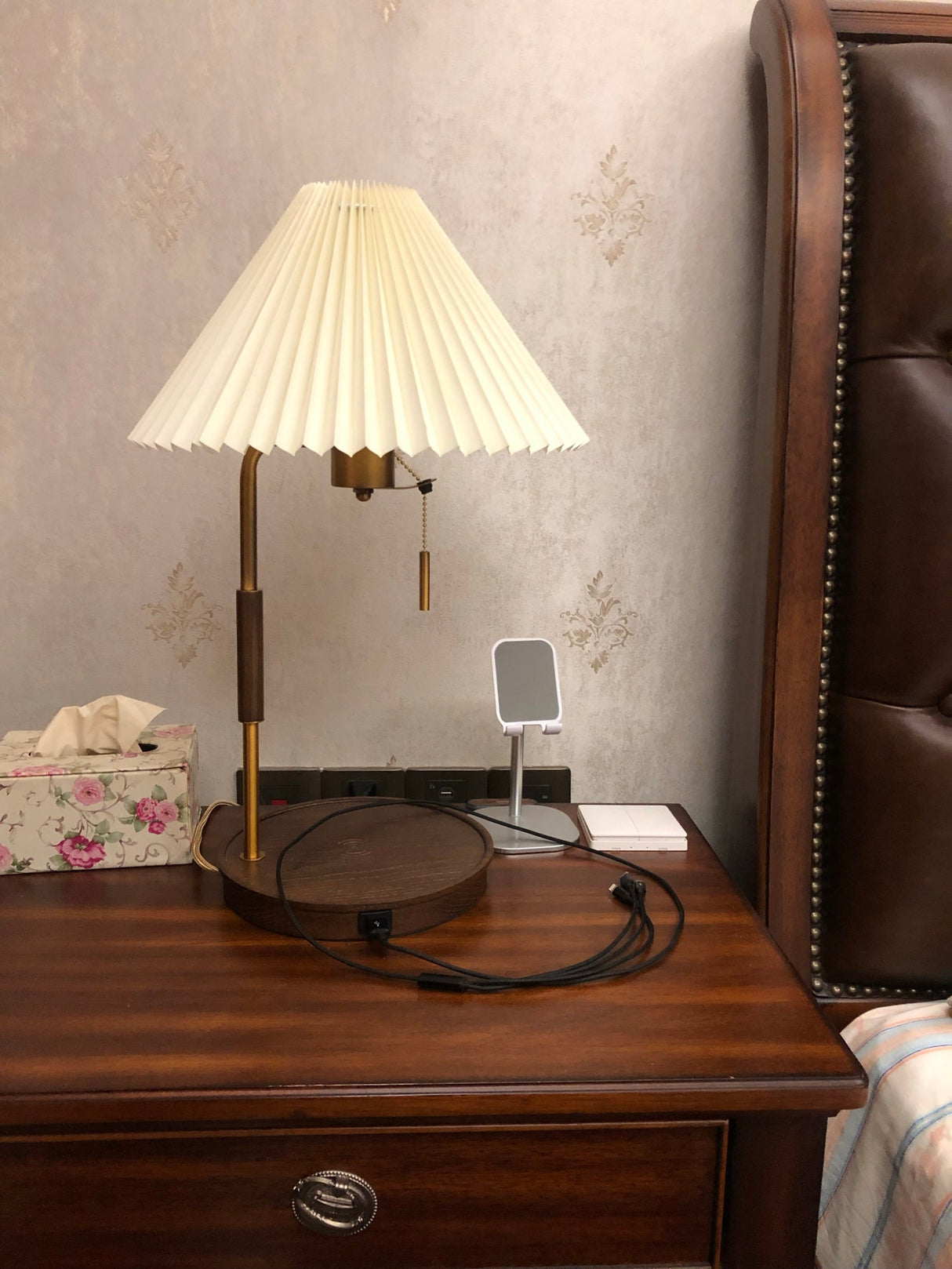 Wooden Retro Table Lamp