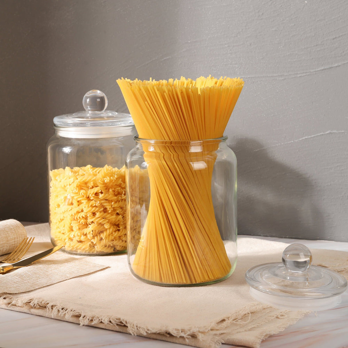 Large Biscotti with Lids