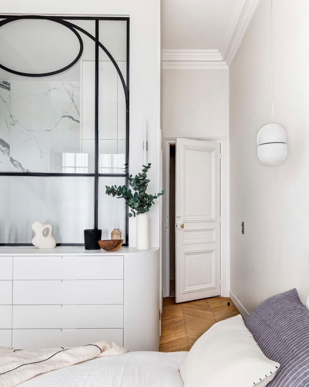 YUM Pendant Light