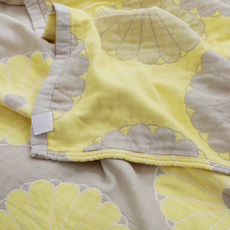 Blooming Flower Four Layers Summer Quilt