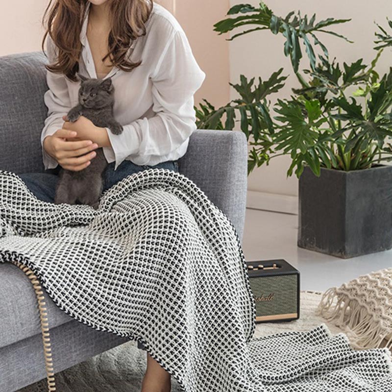 Black & White Knitted Blanket with Tassels