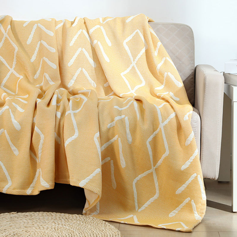 Arrow Pattern Yellow Cotton Reversible Blanket