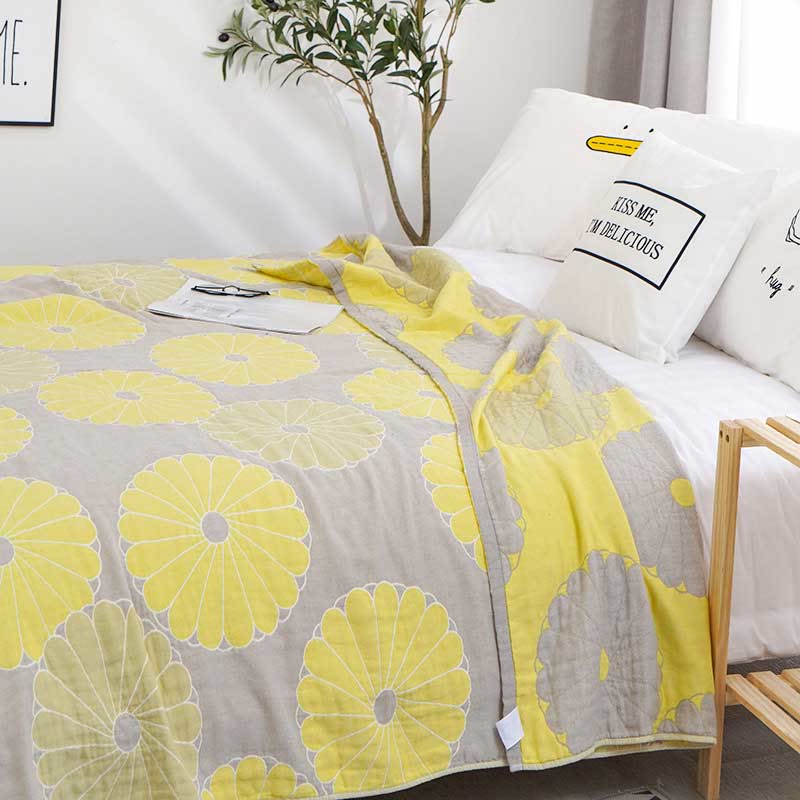 Blooming Flower Four Layers Summer Quilt