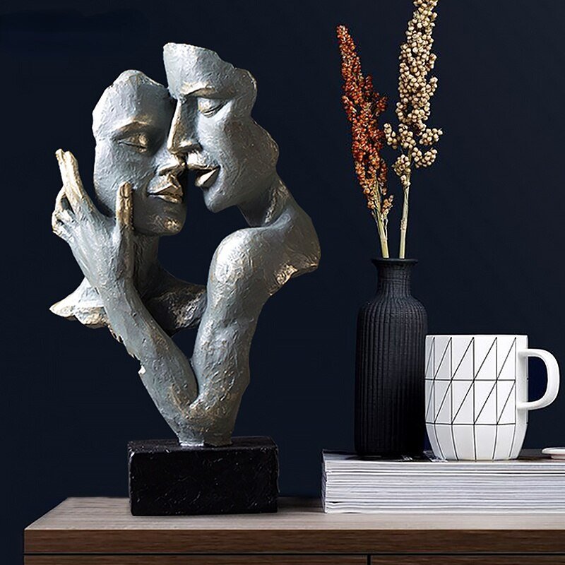 Aesthetic Abstract Face Sculpture