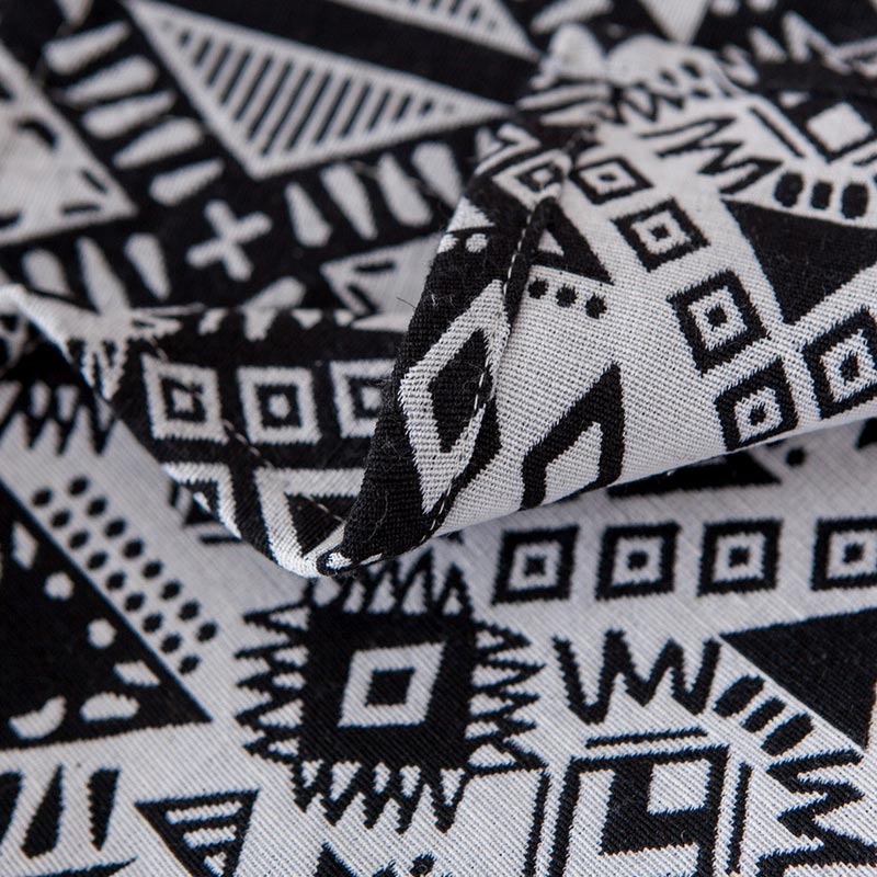 Black & White Aprons with Sleeve Covers