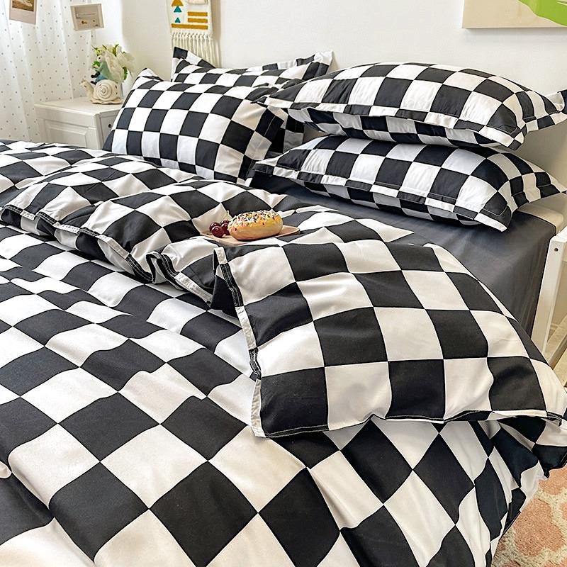 Checkered Bedding Set