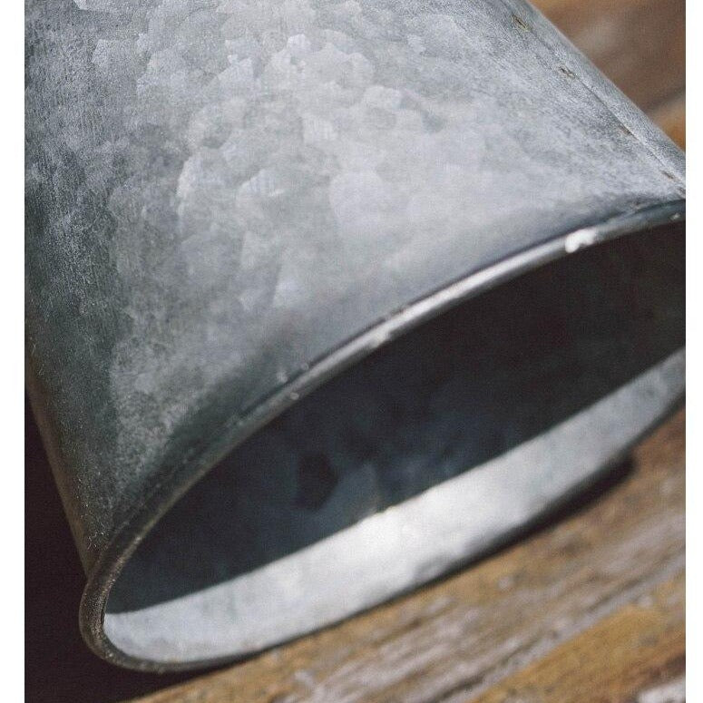 Danica Metal Dessert Plate