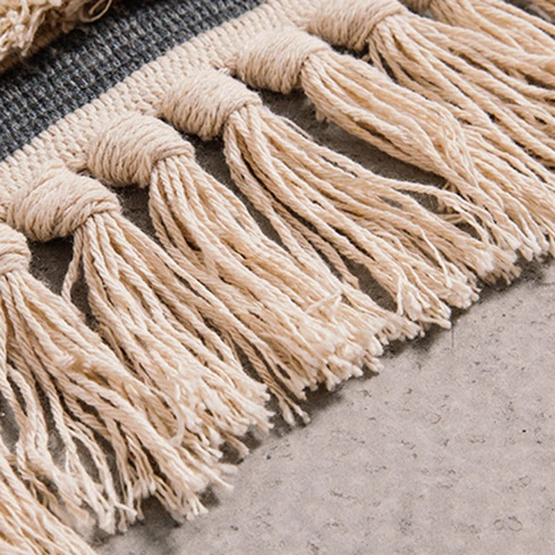 Farah Hand Woven Accent Rug