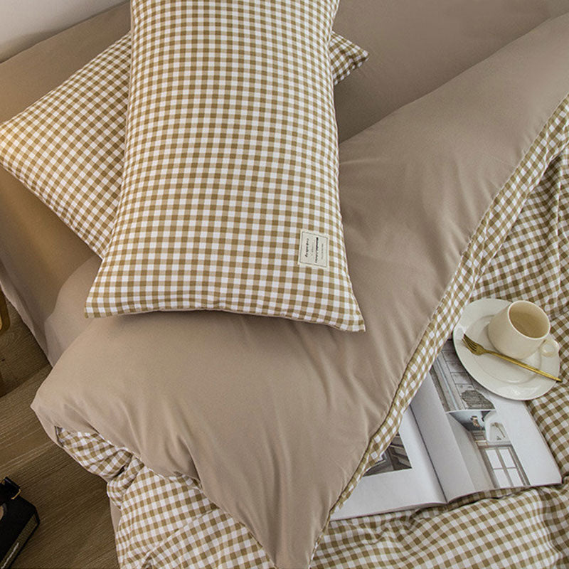 Beige Plaid Quilt Cover Bedsheet & 2*Pillowcases (4PCS)