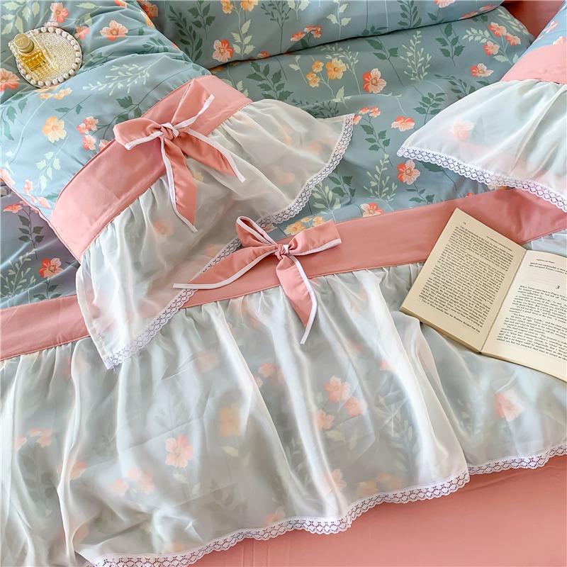Flowers & Veil Bedding Set