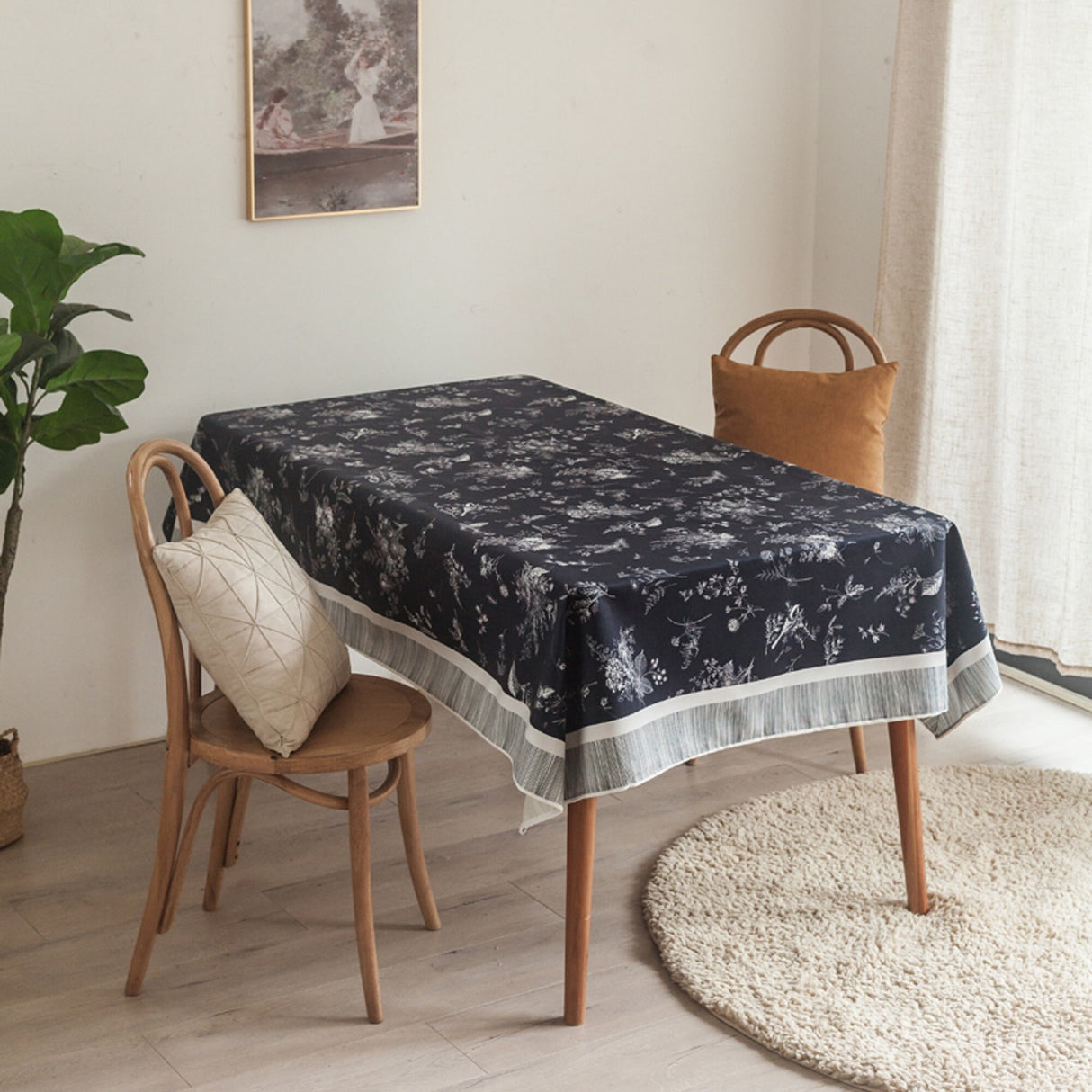 Black and White Romantic Series Waterproof Flannel Tablecloth Printed Design Suede Blend Fabric Table Cover for Home Decor