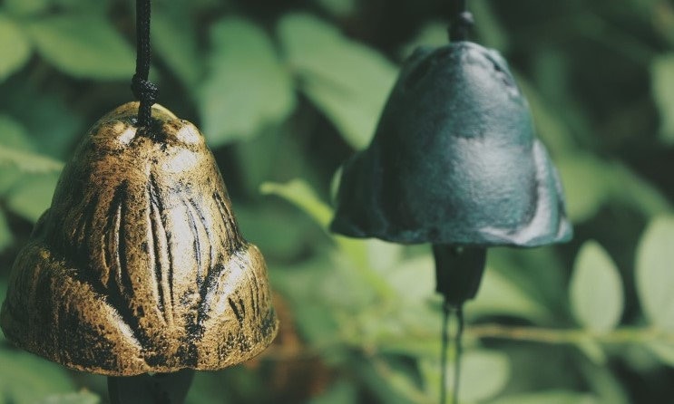 Japanese Style Metal Frog Wind Chime, Iron Animal Bell Ring Windchime, Traditional Eastern Oriental Zen Home Garden Decoration