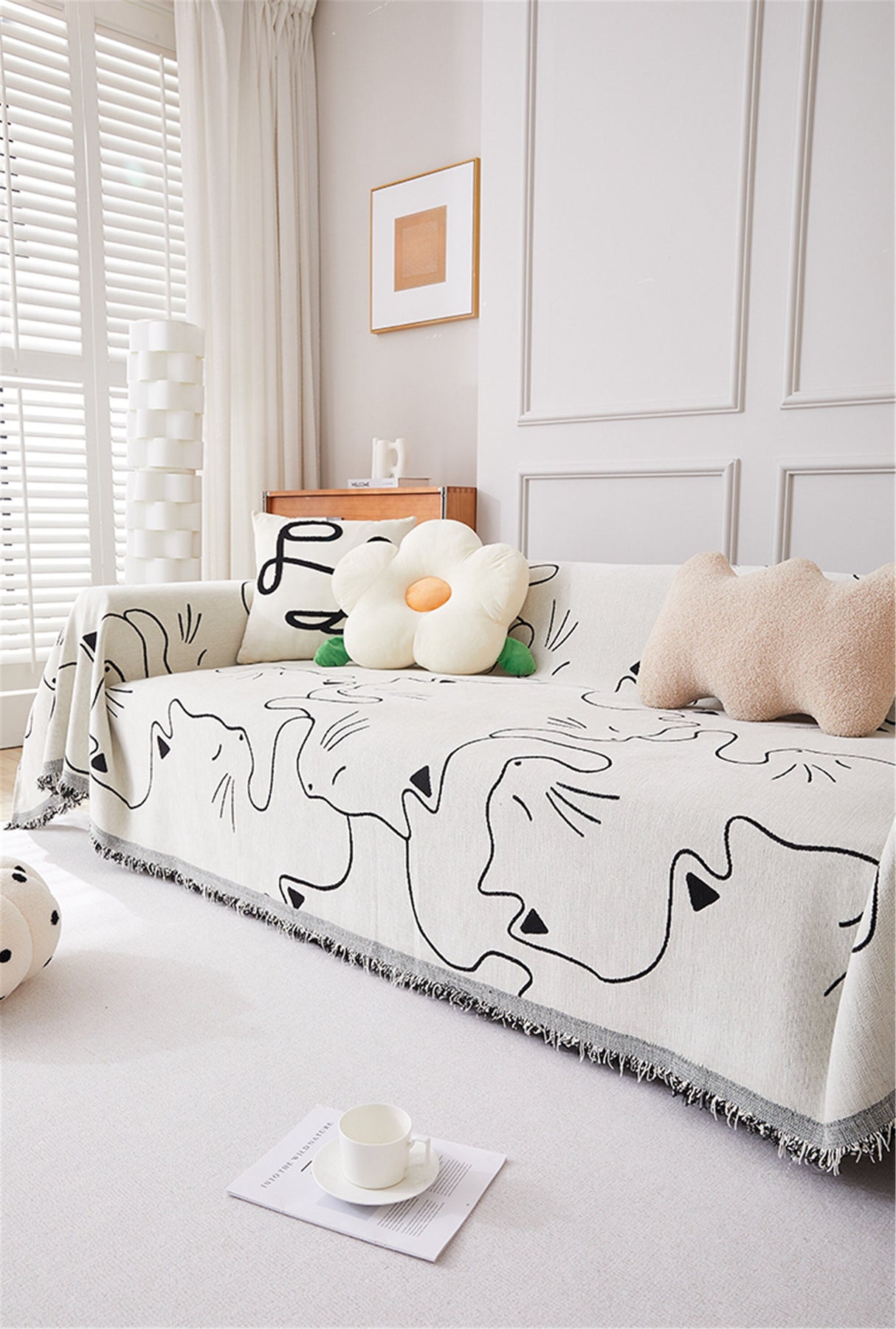 Cute Cartoon Cat Sofa Slipcover With Tassels,Non-Slip Sofa Cover,Chenille Couch Cover,Sofa Blanket Cover,Pet Furniture Protector