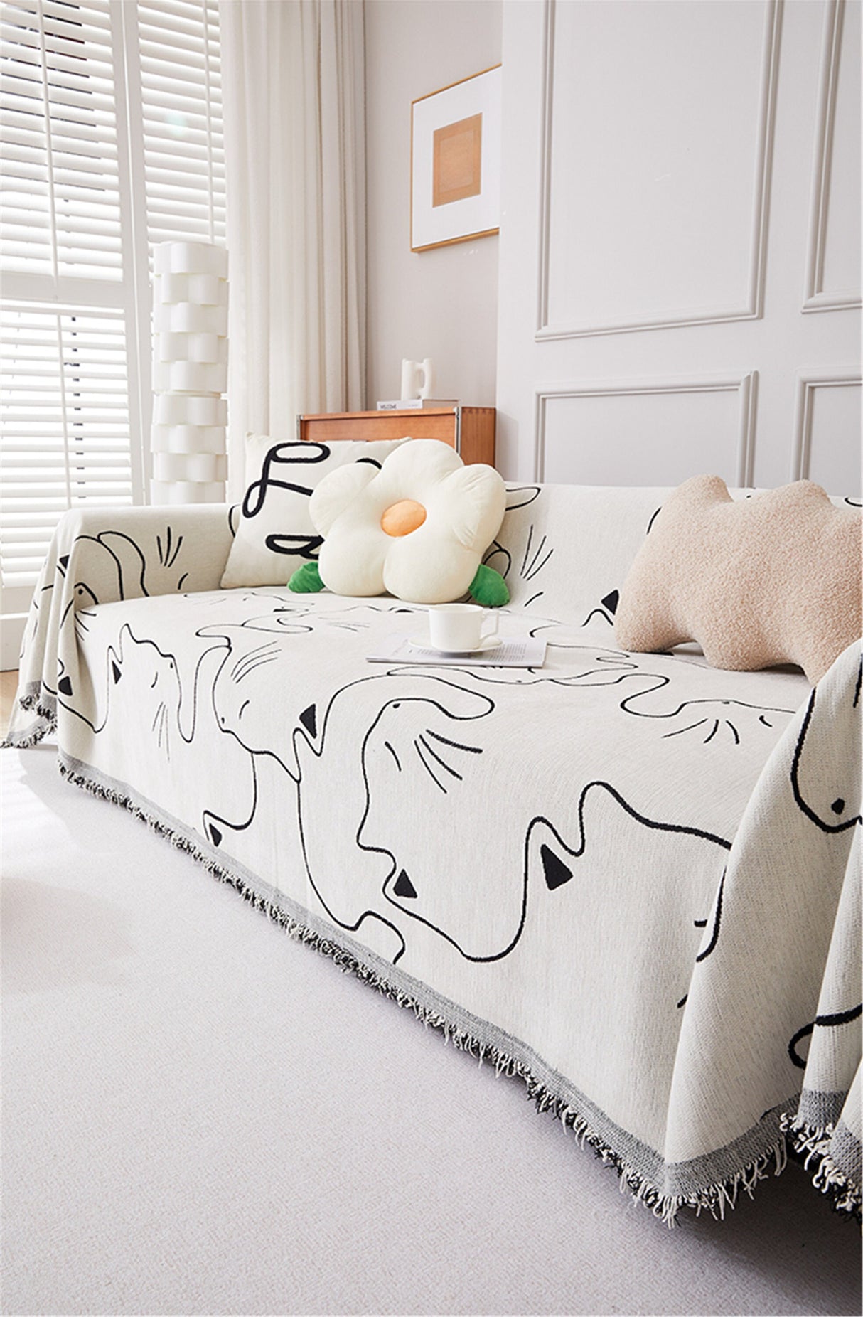 Cute Cartoon Cat Sofa Slipcover With Tassels,Non-Slip Sofa Cover,Chenille Couch Cover,Sofa Blanket Cover,Pet Furniture Protector