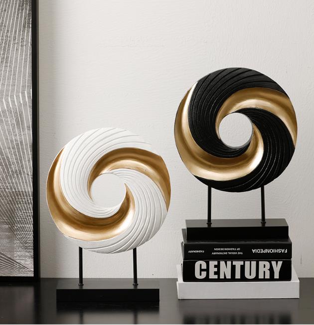 Madison Modern Statues