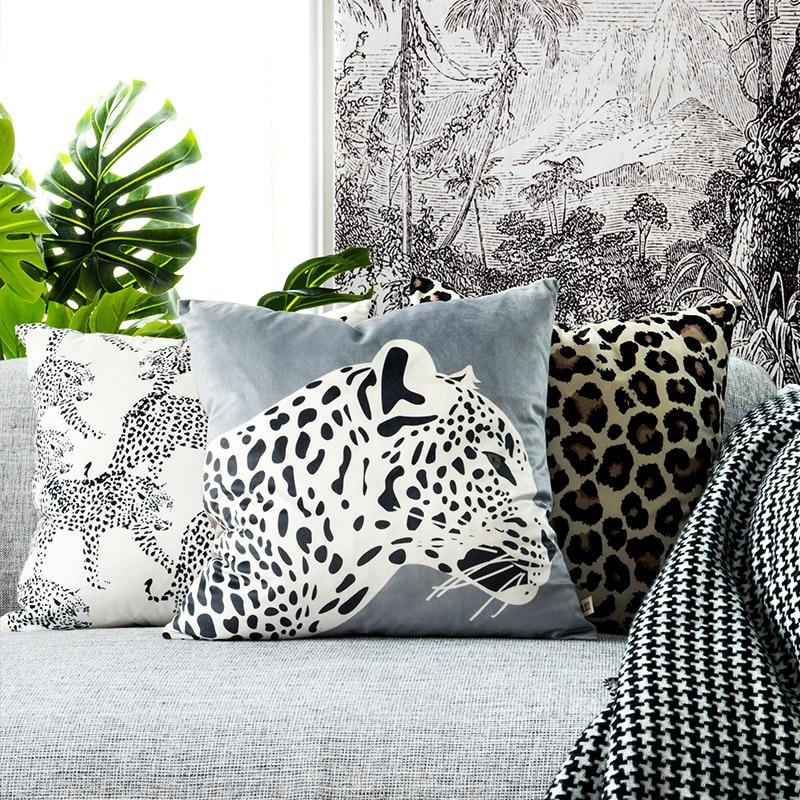 Cushion Cover Decorative Pillow Case Modern Animal Collection Leopard Print Soft Velvet Coussin Sofa Chair Decorating