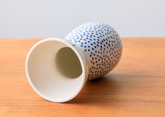 Ceramic hand painted japanese style low bone doll type tabletop vase