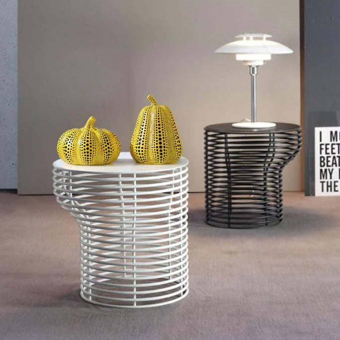 Mia Modern Dot Pumpkins